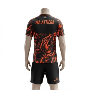 ชุดเสื้อฟุตบอลโพลีเอสเตอร์สีดำส้มระบายอากาศได้ดี พิมพ์ลายแบบนามธรรม ชุดทีมแขนสั้นพร้อมกางเกงขาสั้นเข้าชุด รับผลิตแบบ OEM - Product Image 2