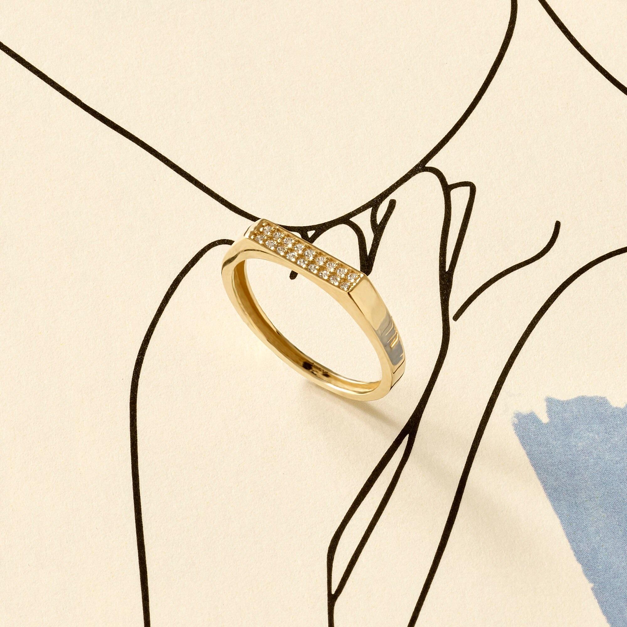 สีเหลืองทอง