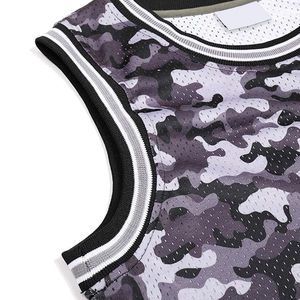Personnalisable Réversible Basketball Jersey Nouveau Style Respirant Polyester Gris Camouflage Plus Size Vente en Gros - Product Image 4