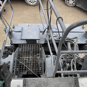 9.5M cubique émulsifié asphalte bitume épandeur Machine finisseur voiture de pulvérisation 4.5m 6m finisseur RP603L - Product Image 5