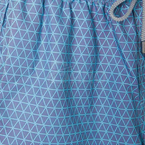 Pantalones Cortos de Playa para Hombre, Estilo Urbano, Poliéster, Cintura Media, Diseño Sólido, Transpirables, Secado Rápido, Precio Bajo, Hechos en Pakistán - Product Image 3