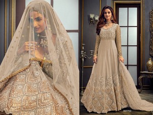 Tissu net robe de broderie lourde Style pakistanais Salwar Kameez pour dames fête porter produit en vrac fait à la main - Product Image 3