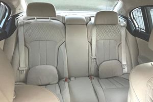USADO LHD/RHD 2019 B M W 740I - Product Image 3