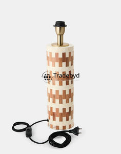 Lámpara de Mesa de Diseño Artesanal con Incrustaciones de Hueso Premium, Base E26, LED AC, Moderna, Ecológica, Regulable, para Decoración de Hogar de Lujo, Tradebyd - Product Image 3