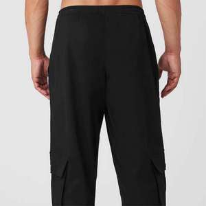 Pantalon Ripstop coupe-vent et résistant à l'eau pour homme Style de rue pour l'esprit aventureux pour la randonnée et le voyage - Product Image 2