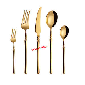 Ensemble de cinq pièces de couverts en métal brillant poli couverts décoratifs classique élégant vente en gros de couverts de créateur - Product Image 5