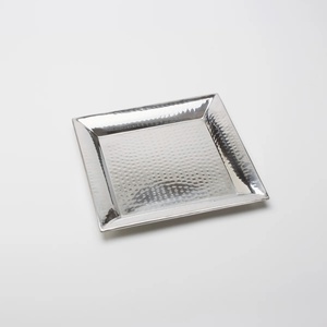 Bandeja de servicio decorativa de aluminio de aspecto versátil para fruta seca y cuenco de aperitivos de hojas para regalo de uso doméstico a precios asequibles - Product Image 6