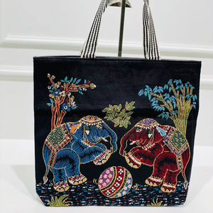 2024 dernier élégant dames éléphant Design sac à main nouvel accessoire de mode traditionnel - Product Image 1