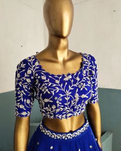 ชุดเลเฮนกาโชลีสมัยใหม่ ผ้าไหมซาติน ดีไซน์กลับด้านได้ ไซส์ถึง 44 ใส่ได้ทุกฤดู เหมาะสำหรับงานแต่งงาน - Product Image 6