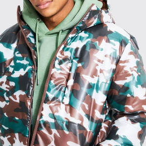 Veste matelassée légère pour homme avec capuche, style zippé, design par sublimation, chaude et isolée pour l'hiver - Product Image 3