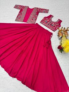 Lehenga Choli avec broderie lourde pour mariage et soirée, Lehenga Choli pour femmes, provenant d'un fournisseur indien - Product Image 6