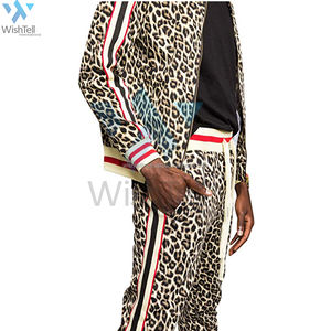 ชุดวอร์มผู้ชายคุณภาพสูงสำหรับฤดูหนาว แขนยาว สีขาว เทา ดำ ผ้าฝ้าย/โพลีเอสเตอร์ น้ำหนักเบา ระบายอากาศได้ดี รับสกรีนโลโก้ตามแบบ - Product Image 6