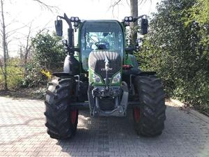 Modèle de tracteur Fendt 513 Vario de qualité originale avec cabine et climatisation - Product Image 3