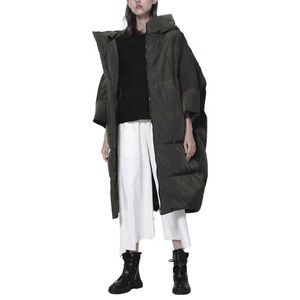 Manteau long matelassé surdimensionné pour femmes, doudoune d'hiver de haute qualité, faible MOQ - Product Image 2