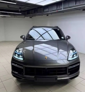 PORSCHE CAYENNE TURBO 2022 d'occasion en excellent état - À vendre - Product Image 1
