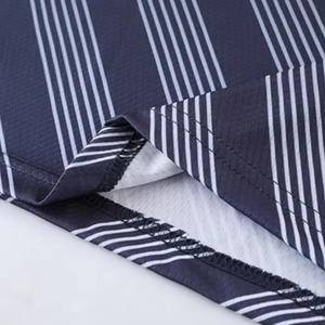 เครื่องแบบวอลเลย์บอลตามหลักสรีรศาสตร์ผ้าระบายอากาศได้และการพิมพ์ซับลิเมชันเต็มรูปแบบเหมาะสำหรับทีมและคลับ - Product Image 4