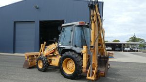 Retroexcavadora 580 Super N de la Mejor Calidad, Motor Euro5, Alto Momento de Carga, Equipo Pesado para Construcción, Rodamiento de Motor, Engranaje - Product Image 4