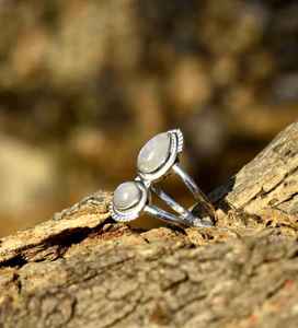 Bague en pierre de lune flashy en argent sterling 925 faite à la main, conception unique, pierre précieuse blanche naturelle - Product Image 3