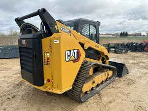 รถตักล้อยาง CAT 299D3 แบบตีนตะขาบขนาดเล็ก พร้อมบุ้งกี๋ สำหรับงานก่อสร้าง งานฟาร์ม และงานในสวน - Product Image 3
