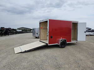 Remorque de transport fermée 6x12 2026 Cross, hauteur intérieure 78 pouces, remorque utilitaire PolyCore à nez en V, porte à rampe, essieu simple - Product Image 6