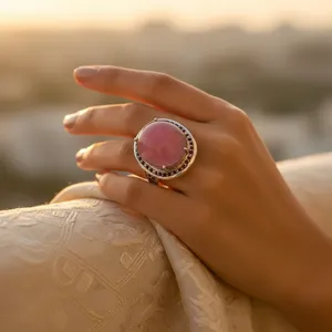 Anillo de cóctel vintage de plata 925 con piedra natural rosa, para mujer, uso diario, regalo, engaste de bisel - Product Image 2