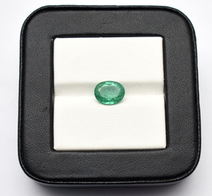 Haute qualité 9X7mm émeraude naturelle de Zambie 1.80 Cts coupe ovale pierre précieuse émeraude vert vif pierre précieuse certifiée en vrac - Product Image 6