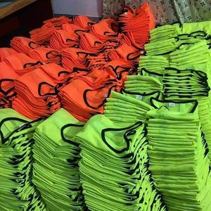 Maillots d'entraînement en mesh personnalisés, gilets d'entraînement de sport, basketball, football, maillots réversibles en mesh, sans manches, extensibles, antibactériens - Product Image 5