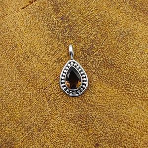 Colgante de luz de plata delicada al por mayor, piedras preciosas de cuarzo ahumado Natural, piedra facetada, regalo para niños, encanto, incrustación de ajuste de bisel - Product Image 2