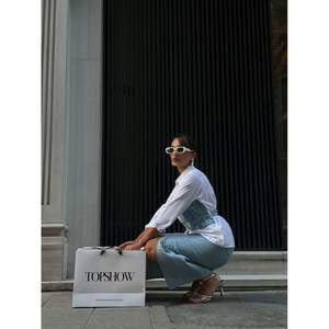 Jupe en jean TOPSHOW pour femme, motif sequins bleus - Options de vente en gros disponibles - Product Image 4