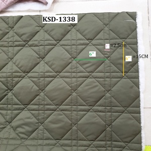 KSD 1338 Machine à courtepointe pour 2-5 couches de haute qualité 100% polyester motif brodé respectueux de l'environnement pour la maison d'hôtel - Product Image 1