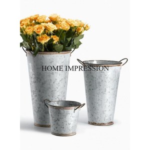 Jardinière de fleurs en forme de seau galvanisé avec poignée Couleur marron Jardinière et pots de fleurs décoratifs en métal de haute qualité pour balcon - Product Image 5