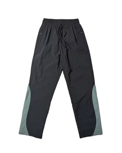 ชุดวอร์มผ้าฝ้ายฟลีซกันลมสำหรับฤดูหนาวแบบยูนิเซ็กซ์ เป็นมิตรกับสิ่งแวดล้อม พร้อมโลโก้สั่งทำ แห้งเร็ว มีแถบตกแต่ง ฮู้ดแบบมีซิป ไซส์พลัส รุ่นปี 2026 - Product Image 4