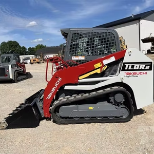 TAKEUCHI TL8R2 Chargeuse compacte sur chenilles Engins de terrassement en bon état - Product Image 3