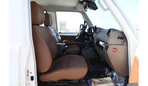 2024 Toyota Landcruiser ฮาร์ดท็อปดีลักซ์2.8L ดีเซล5ที่นั่งอัตโนมัติยูโร5เกวียนใช้ hardtop ซ้ายขวารถ - Product Image 4