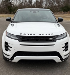 Land Rover Range Rover Evoque P250 Dynamic SE AWD SUV 2024 Blanco, Faros LED, Techo Panorámico, Asientos de Cuero - Product Image 1