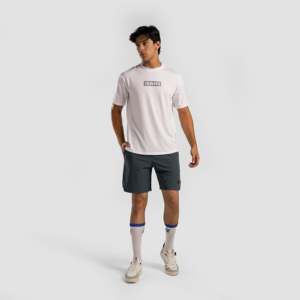 T-shirt RP par Gain, coupe ajustée, 100% polyester, tissu tricoté compressé 180g, respirant, blanc avec motif uni et graphique - Product Image 4