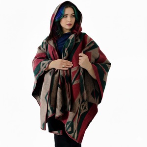 Poncho de Lana y Viscosa Tejido Cálido con Estampado Étnico para Mujer, Chal sin Mangas de Diseño para Invierno, Capa, Bufanda - Product Image 6