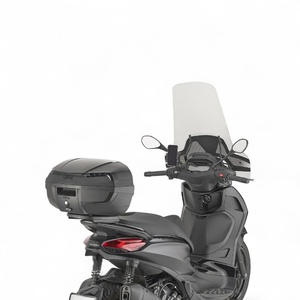 Pour GIVI E46NB Riviera Black Edition 46 Lt MONOLOCK Top Case Noir avec Couvercle en Plastique et Réflecteurs Fumés pour le Rangement - Product Image 2