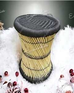 Tabouret tissé à la main Pouf en osier de bambou naturel Repose-pieds Sarkanda écologique Console incrustée d'os - Product Image 6