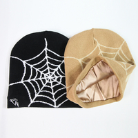 Fabricantes de Gorros de Satén con Logotipo Jacquard Personalizado al por Mayor, Gorros de Punto Personalizados con Forro de Seda para Hombre