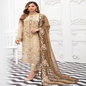 Lo último en ropa de fiesta de diseñador Ramsha para mujer, trajes bordados, vestido paquistaní de gasa de alta calidad con Salwar - Product Image 1