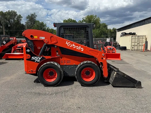 รถตักล้อยางขนาดเล็ก Kubota SVL65-2 SSV75 เครื่องยนต์ดีเซล รุ่นเคลื่อนที่ได้ พร้อมระบบตีนตะขาบ  ชุดเกียร์และลูกปืนคุณภาพสูง - Product Image 4