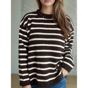 Maglione Casual da Donna a Righe con Collo Tondo e Maniche Lunghe, Design alla Moda Coreana con Logo Frontale, Traspirante per la Stagione Autunno/Inverno - Product Image 6