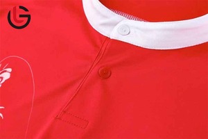 Ensemble de maillots de football avancés, tissu 100% polyester respirant, anti-transpiration, imperméable, séchage rapide, col en V, nom d'équipe personnalisé - Product Image 2