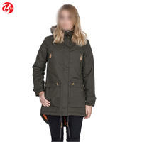 Vente en gros de vêtements de saison d'hiver avec logo personnalisé Veste parka grande taille ample Tissu confortable Vêtements pour femmes Veste parka