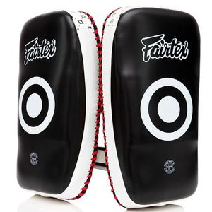 Protège-tibias professionnels en cuir véritable de qualité supérieure pour l'entraînement de Muay Thai, boxe et MMA, fabriqués avec des protections en EVA et PU - Product Image 4