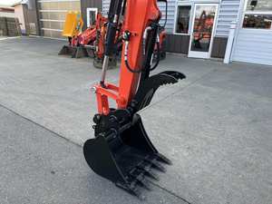 Miniexcavadora KX040 5 de 2025 con Motor de 40.4 HP, Bomba Hidráulica Avanzada y Diseño Compacto - Product Image 5