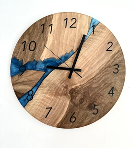 Reloj de pared de resina de madera de nuevo diseño, artesanías personalizadas de alta calidad, lo último en pulido brillante, uso creativo de los mejores regalos - Product Image 1