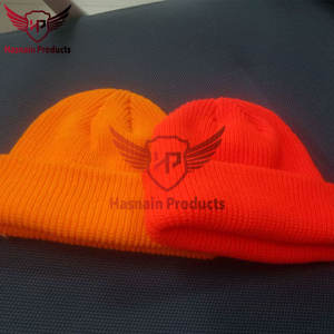 Bonnet d'hiver chaud personnalisé de qualité supérieure pour hommes et femmes Bonnets en tricot personnalisés avec propre logo Motif camouflage - Product Image 5