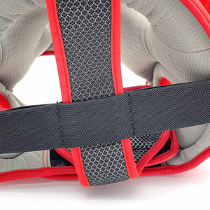 Protector de cabeza transpirable Muay Thai profesional personalizado cuero de vaca al por mayor - Product Image 2